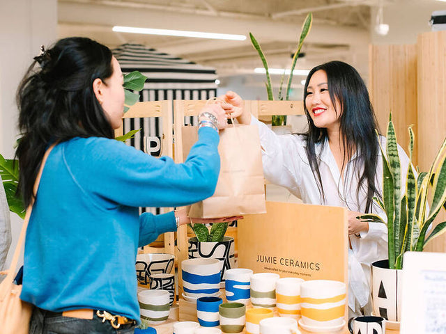 Unique Markets, Los Angeles